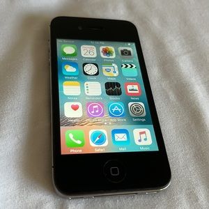 (GOOD CONDITION) iPhone 4s UNLOCKED 16 GB iPhone 4s iPhone 4s iPhone 4
